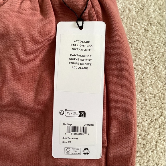 ALO Accolade Straight leg sweatpants - Picture 4 of 5